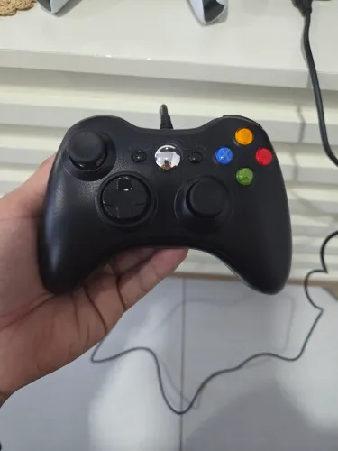 Xbox 360 Slim Destravado RGH - HD 2TB + Kinect + 1 Controle