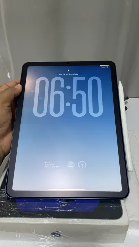 IPAD AIR 5 - 64 GB (com Apple Pencil)