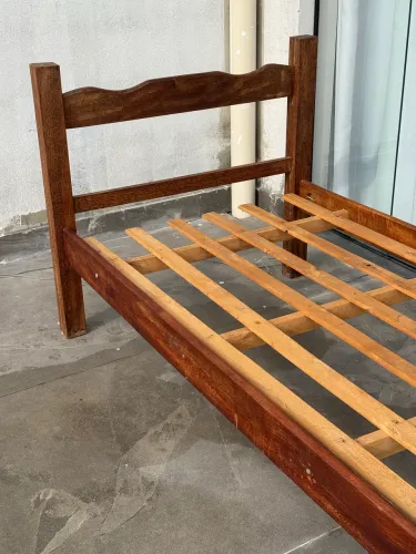 cama solteiro sucupira