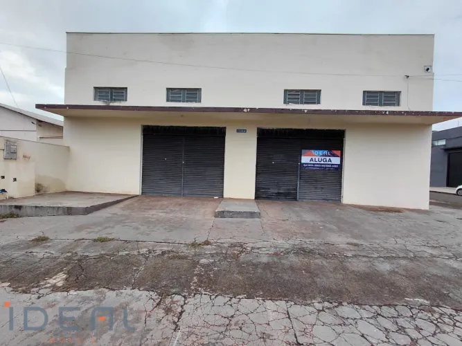 Barracão para alugar no bairro Jardim Copacabana - Maringá/PR