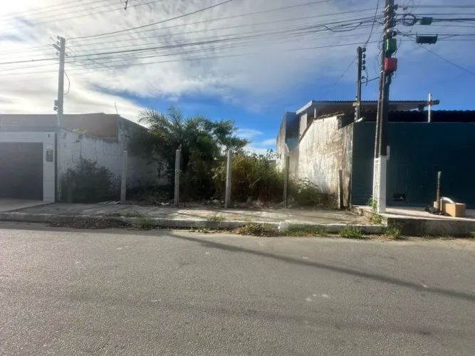 VENDE-SE EXCELENTE TERRENO A VENDA NO ANTARES!.