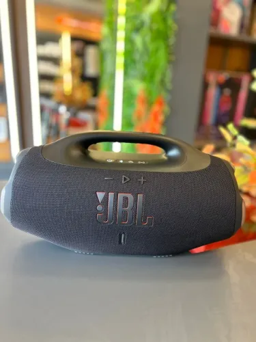 JBL Boombox 4 Preto