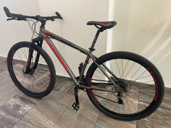 Bicicleta Lottus aro 29 - seminova