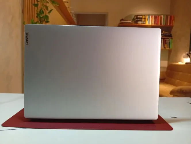 Notebook Lenovo IdeaPad |SSD 128GB | 4GB RAM | Windows 11 | Ótimo Estado