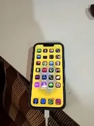 iPhone 14 normal