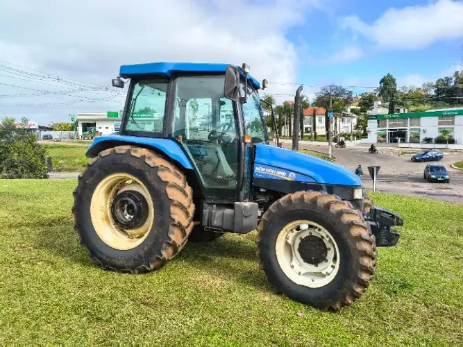 TRATOR USADO, MODELO TL95, ANO 2013