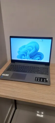 Notebook Lenovo prata 