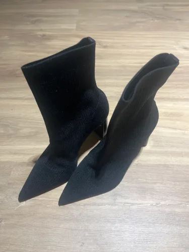 Bota Salto alto Arezzo 35