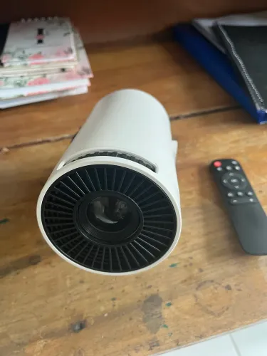 Projetor portátil som e vídeo