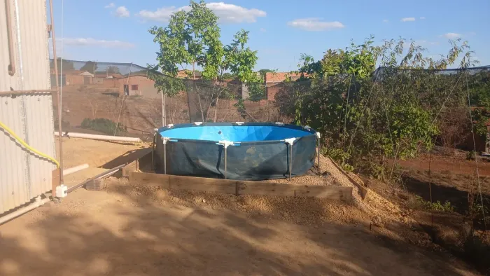 PISCINA 4000L LONA ORIGINAL TRAVAS VERTICAIS E HORIZONTAIS FEITA A PARTE