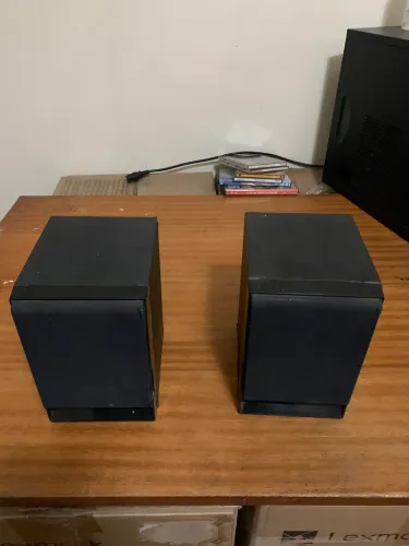 Par de Caixas de Som Philco - 8 Ohms - 25W