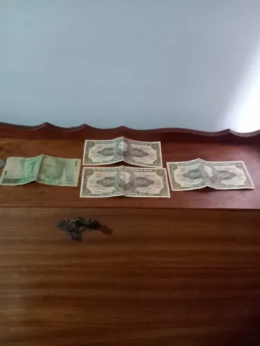 Moedas e notas antigas para sua coleção