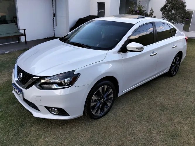 Nissan Sentra SL 2.0 Flexstart 16V Aut. 2017