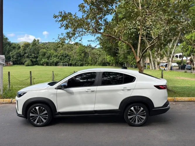 Fiat Fastback Audace 200 TB AUT (hibrído) 2025
