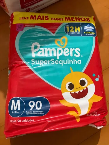 Fralda Pampers M SuperSequinha 90 unidades