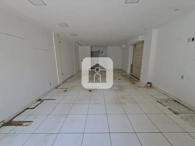 Loja comercial para locação no bairro Planalto