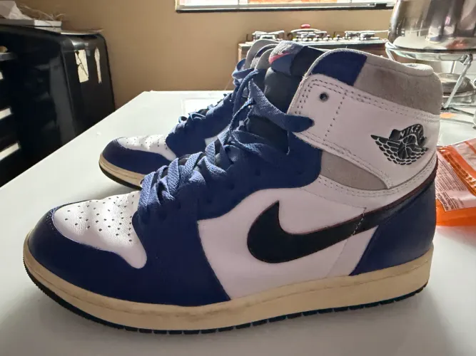 tênis Nike Air Jordan 1 Retro High OG "Rare Air - Deep Royal Blue