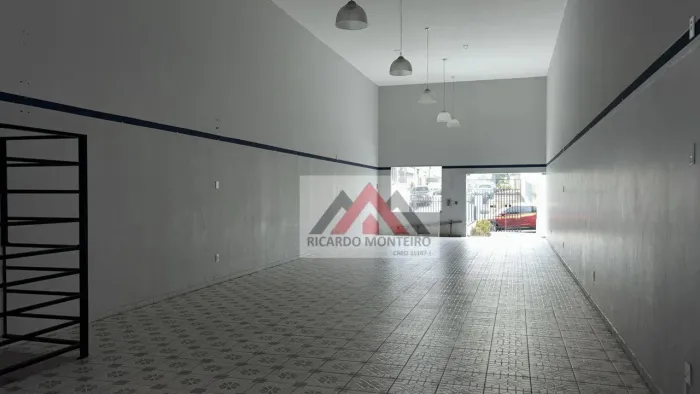Ponto para alugar, 379 m² por R$ 6.200,00/mês - Chácara Galega - Pindamonhangaba/SP