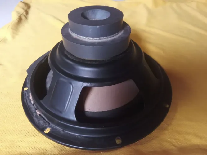 2 Alto-falante de 8 polegadas 150 w Omega usado bom