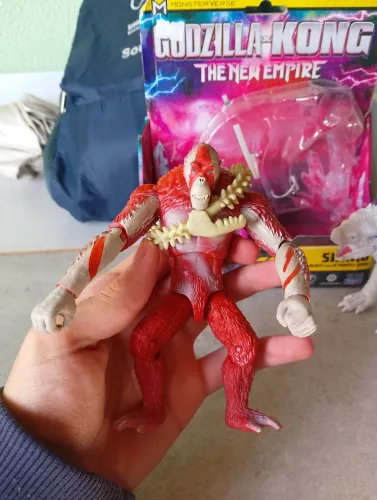 Boneco articulado (Godzilla x Kong The New Empire)