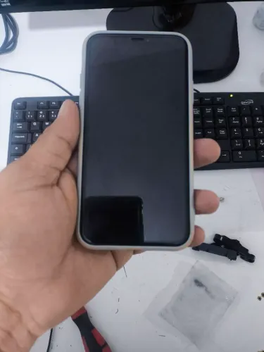 Vendo iPhone XR 64gb, bateria 80%