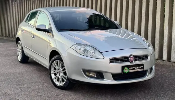 Fiat Bravo Essence Dualogic 1.8 Flex 16V 5P 2013