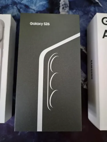 S26 Prata 256GB Lançamento Samsung Top da Linha ORIGINAL Anatel Nacional com Nota Fiscal