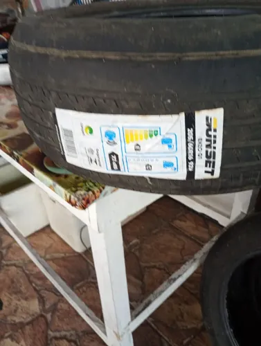 Pneus carro