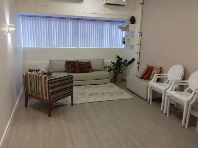 Vendo, Sala Comercial, Caminho das Árvores