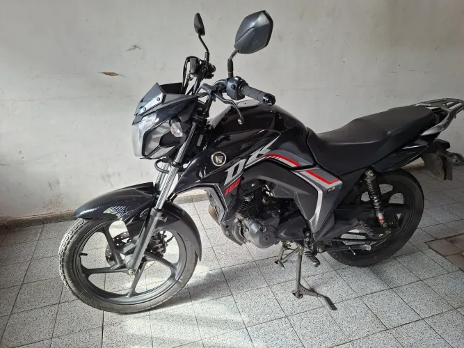 Vendo moto dk160