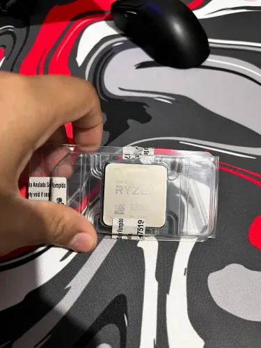 Ryzen 7 5700x