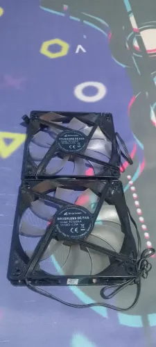 Vendo 2 coolers com leds