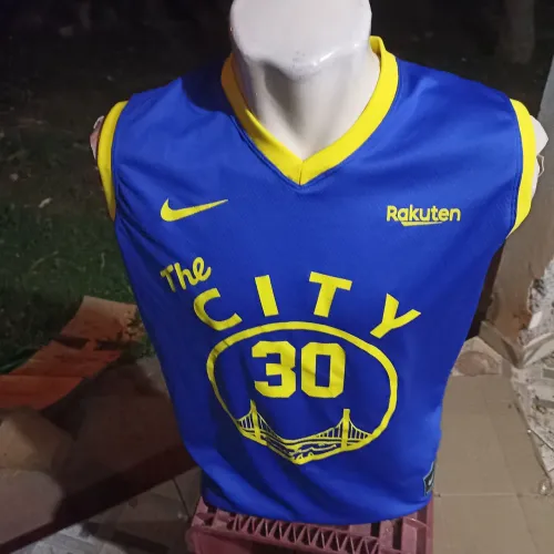 camisa do Golden state cury