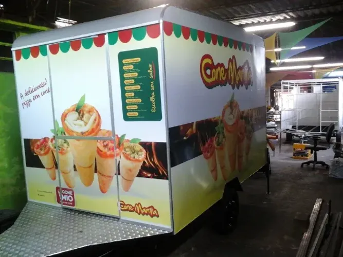Trailer food pizza cone