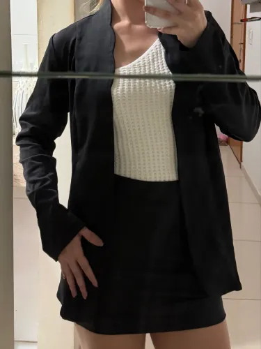 Saia + Blazer preto