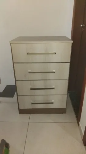 Doação de cômoda
