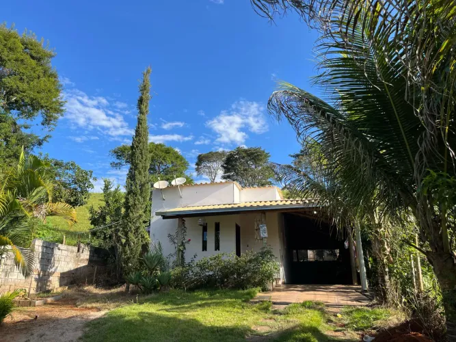 *? CASA COM LAJE - PRONTA PARA CRESCER - BOM JESUS DO AMPARO*