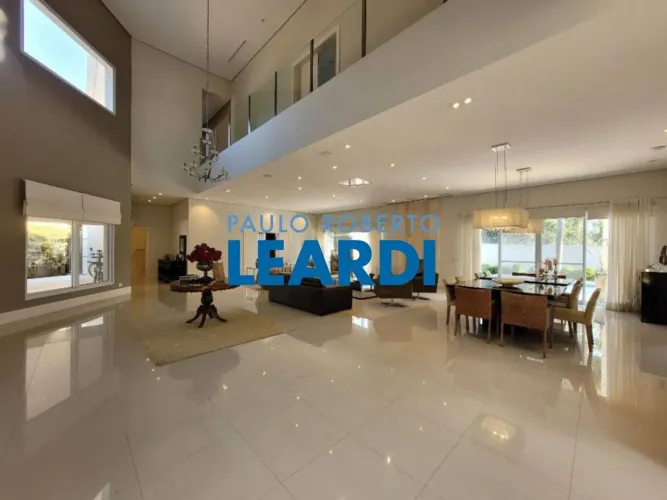 CASA EM CONDOMÍNIO - ALPHAVILLE - SP