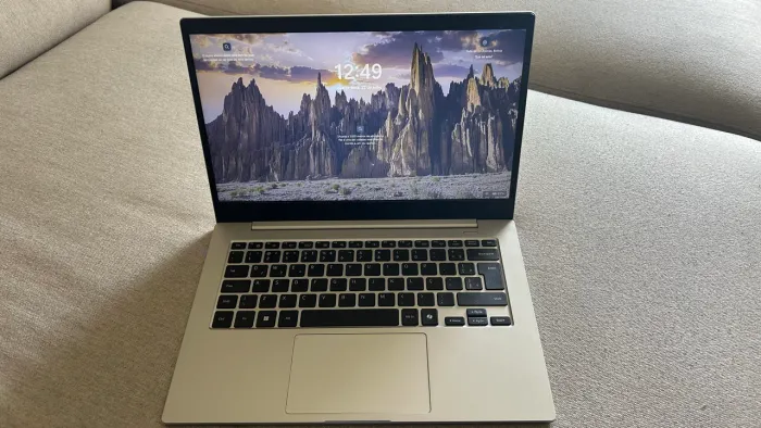 Vendo Notebook Samsung Galaxy Book Go. Só 3 Meses de Uso