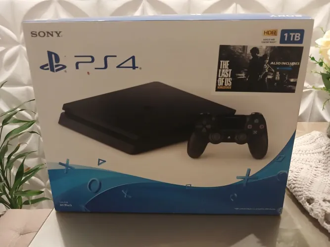 PS4 1Tb + Jogos  