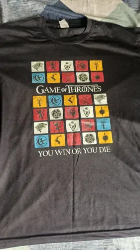 Camisa de série.