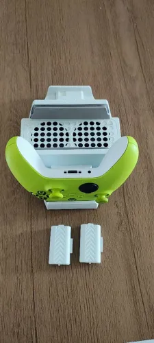 Controle Xbox + Base Carregadora Cooler para xbox + 2 Baterias
