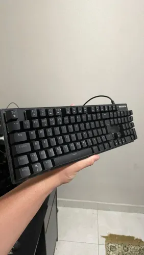 Kit Gamer Knup KP-TE131 Teclado Mecânico + Mouse RGB 3600 DPI