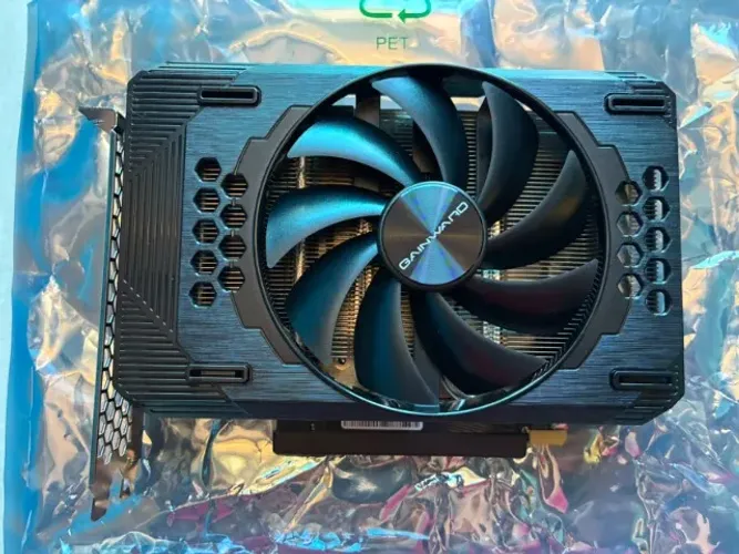 Placa de video RTX 3060 8gb Gainward
