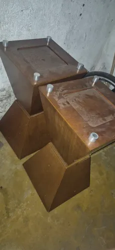 Vendo essas 6 cadeiras mais 2 suporte