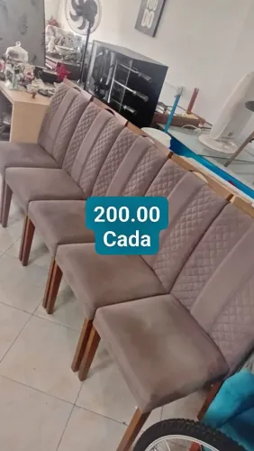 6 cadeiras 200.00 cada entrego em balneário camboriu e região
