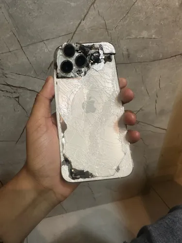 Iphone 13 pro max pra retirar peças