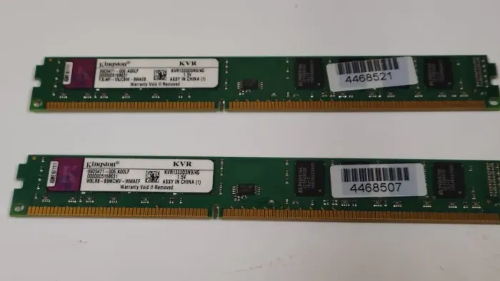 Memória RAM Kingston KVR1333D3N9/4G 2 Pentes de 4GB 1333MHz Desktops