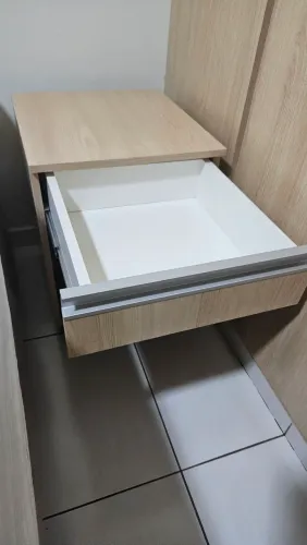 Mesa de cabeceira
