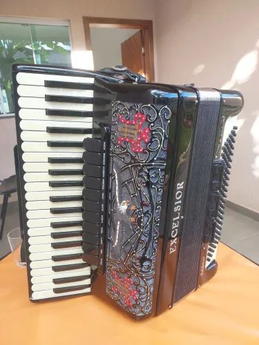 Acordeon Excelsior 120 baixos